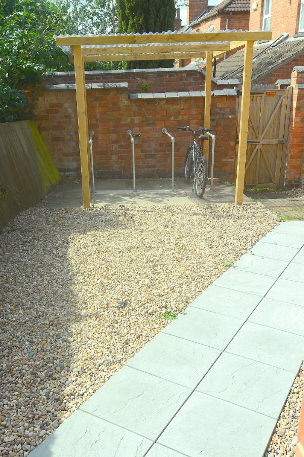 Superb One Bedroom Apartment In Coventry Cv1 *New* Exterior photo